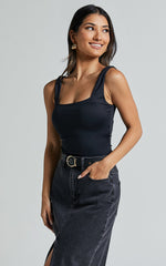 Cenia Top - Square Neck Sleeveless Tank in Black